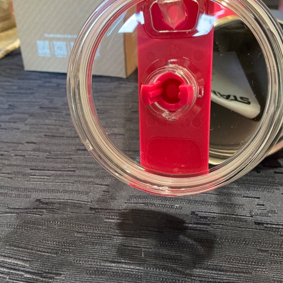 CAMELIA STANLEY QUENCHER H2.0 40 OZ. FLAWLESS - Picture 6 of 6